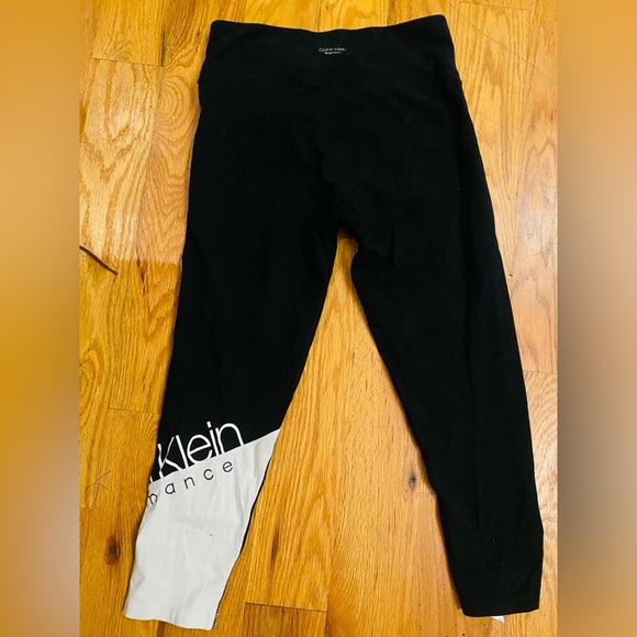 Calvin Klein Sport Performance Leggings - Picture 2 of 2
